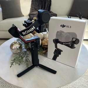 DJI RS 3 Pro, Handheld 3-Axis Gimbal Stabilizer for DSLR and Cinema Camera